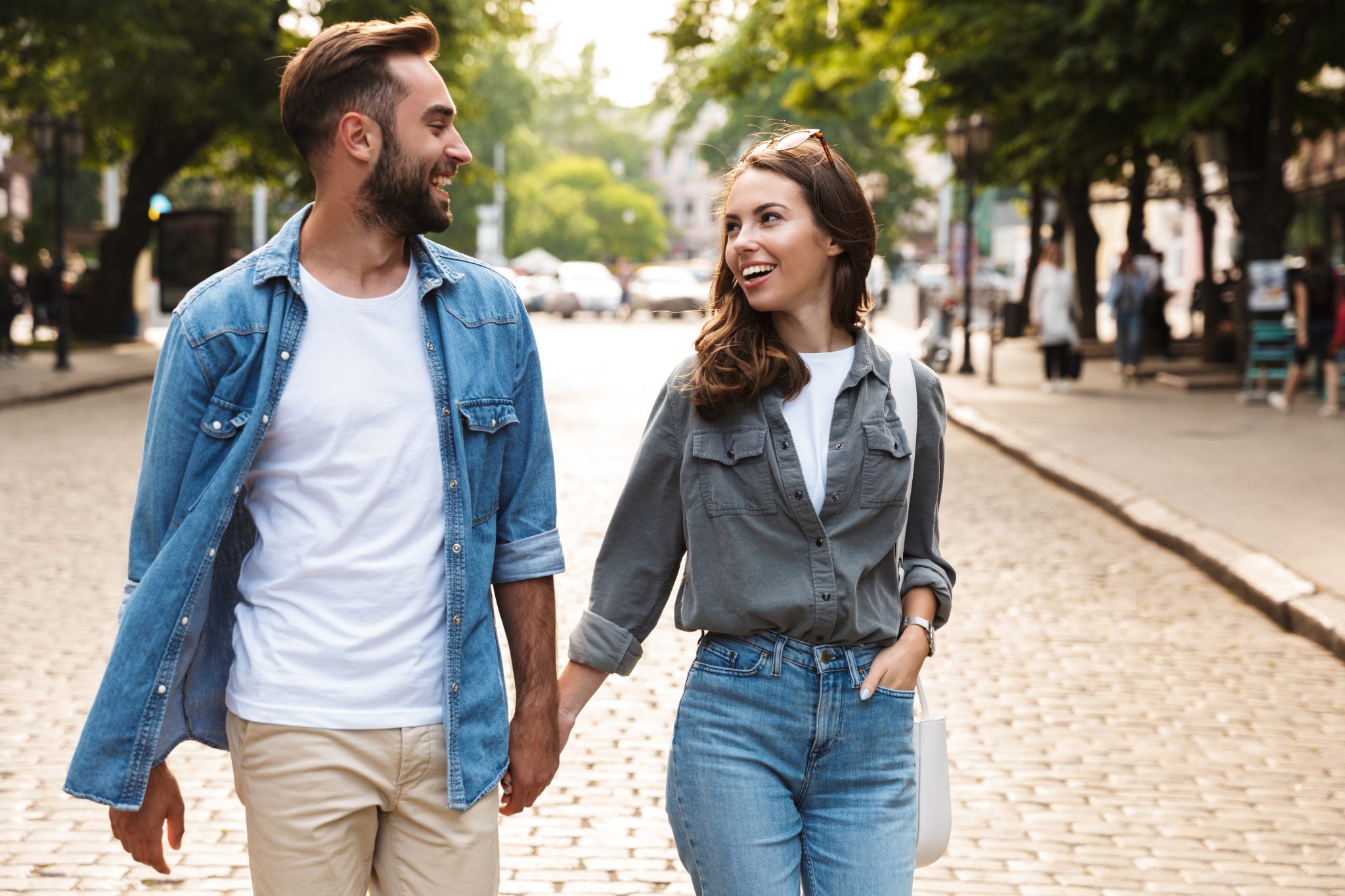 Young couple on a town tour